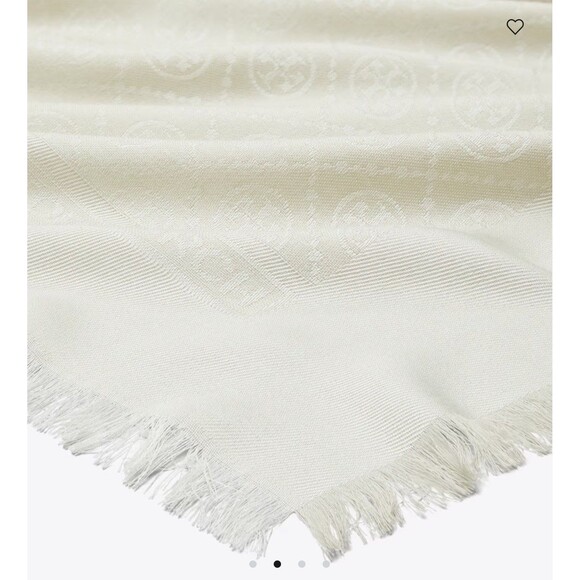 NWT Tory Burch T Monogram Jacquard Traveler Scarf Ivory Wool Silk Blend - Picture 4 of 13